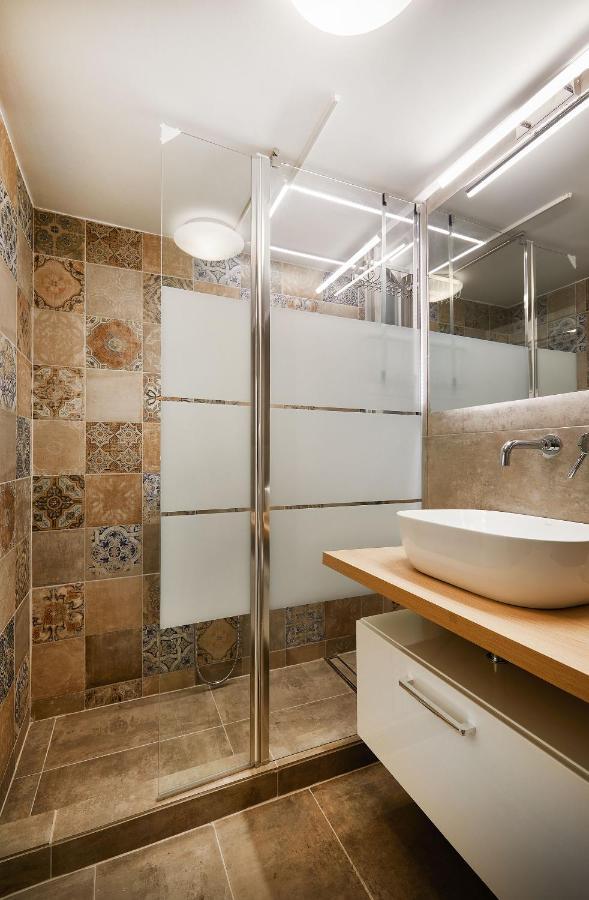Chloe Boutique Apartments Nikis Афины Экстерьер фото